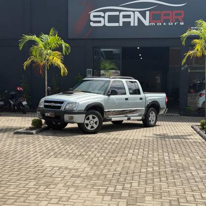 CHEVROLET S10 2.8 RODEIO 4X4 CD 12V TURBO ELECTRONIC INTERCOOLER DIESEL 4P MANUAL CHEVROLET S10 2.8 RODEIO 4X4 CD 12V TURBO ELECTRONIC INTERCOOLER DIESEL 4P MANUAL